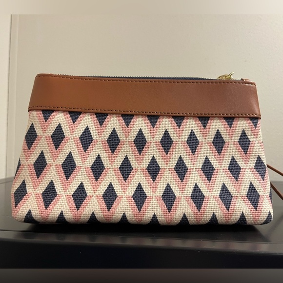 Spartina 449 Barbee Tassel Wristlet Linen/Leather Colorful Convenient Geometric - Picture 9 of 10